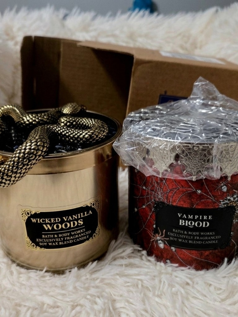 Bath & Body Works Halloween Candle Duo Lot: Wicked Vanilla Woods & Vampire Blood